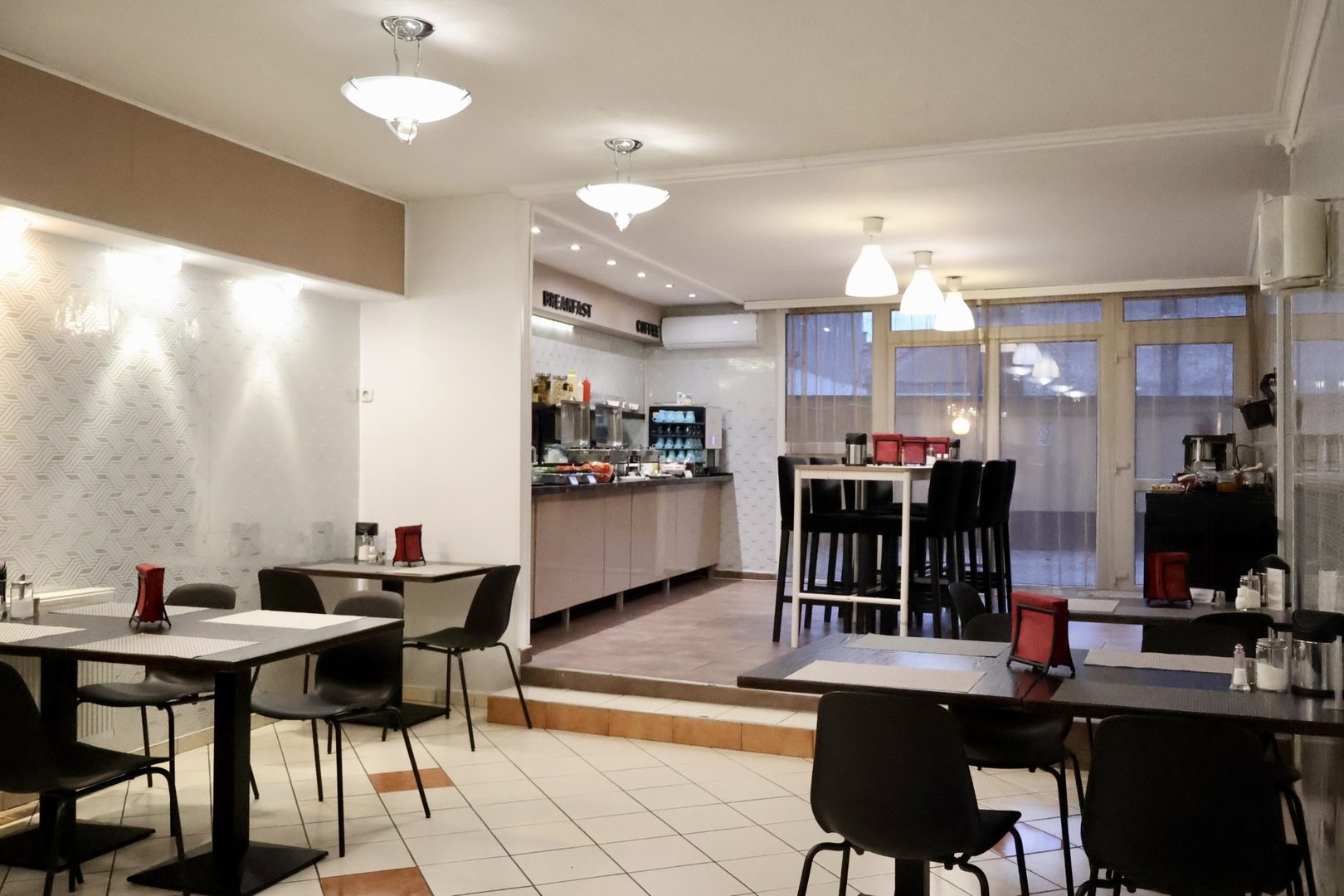 Triple M Hotel restaurant